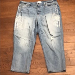 LANE BRYANT EMBELLISHED CROPPED JEANS SZ 18